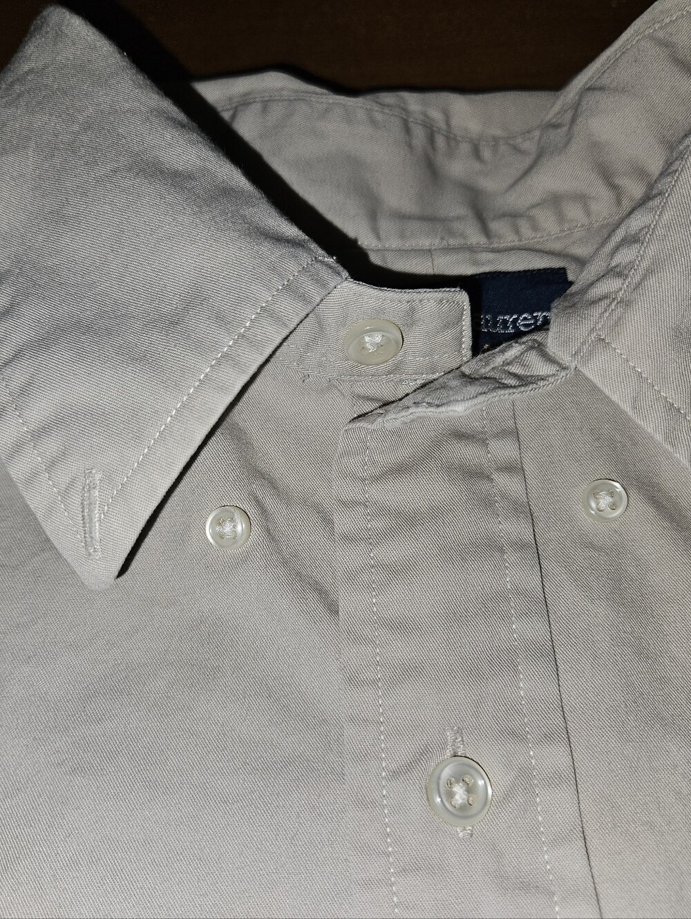 Ralph Lauren Men's Classic Button-Down Shirt in Light Khaki - Picture 8 of 8